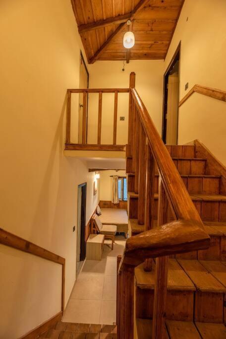 Dream Cottage 3 Pet-Friendly 2Br W Mountain View Mukteshwar Exterior foto